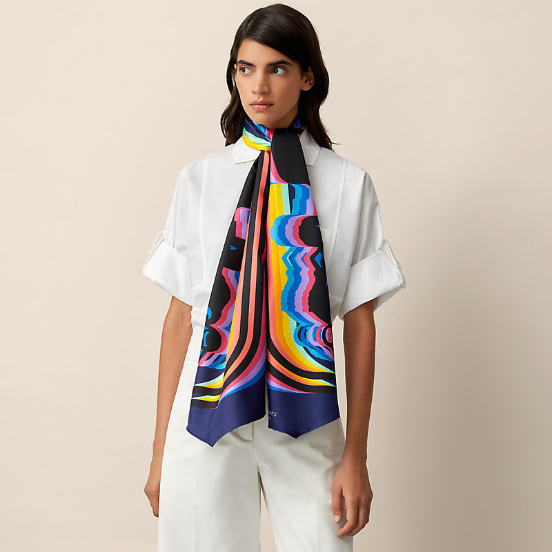 Brides de Gala Shadow silk scarf | Hermès Singapore